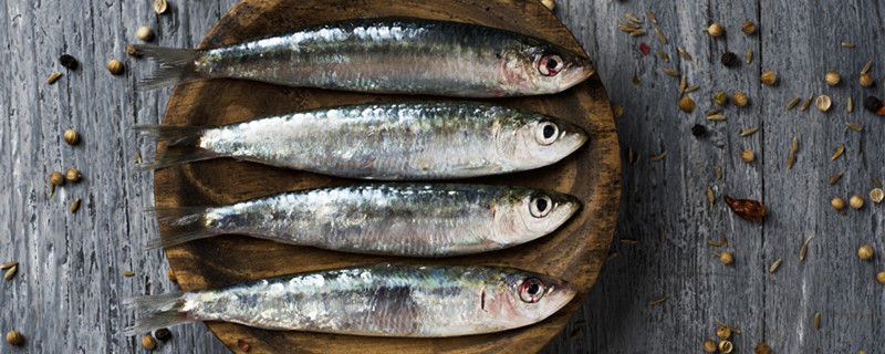 How much is a kilo of sardines? How do you see whether sardines are new or not